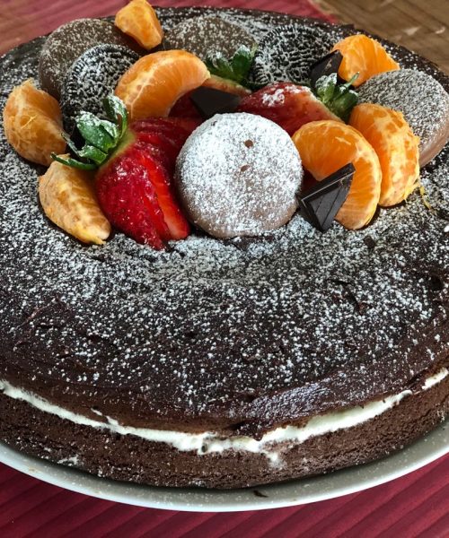 Oreo Velvet Chocolate Cake